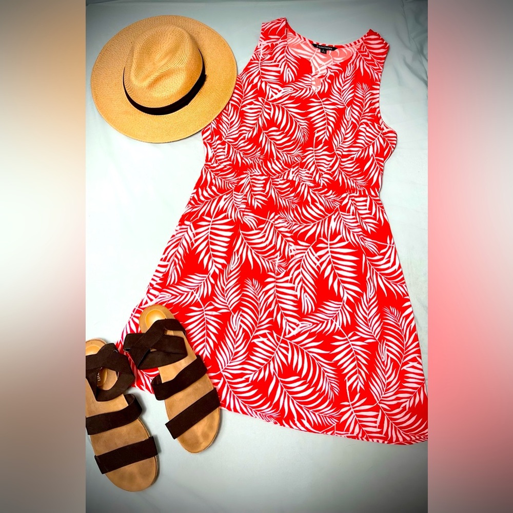 PRICED TO SELL!! 41 Hawthorn Red/Orange Sleeveless Casual Dress